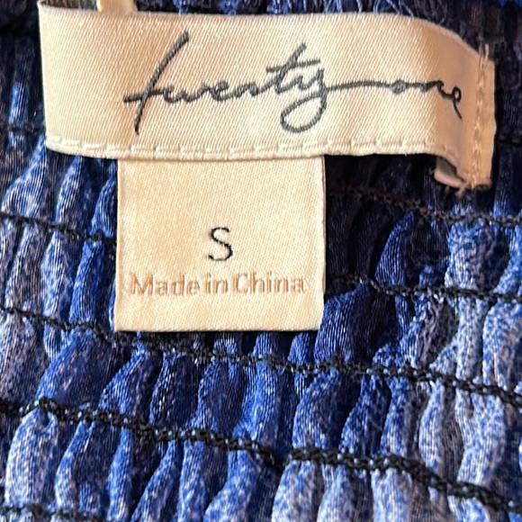 Vintage Twenty One Knee Length Halter Dress NWT Cream and Tan Size Small - Picture 8 of 8